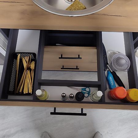 Studio Apartman Free Parking Rubikon Белград Екстериор снимка
