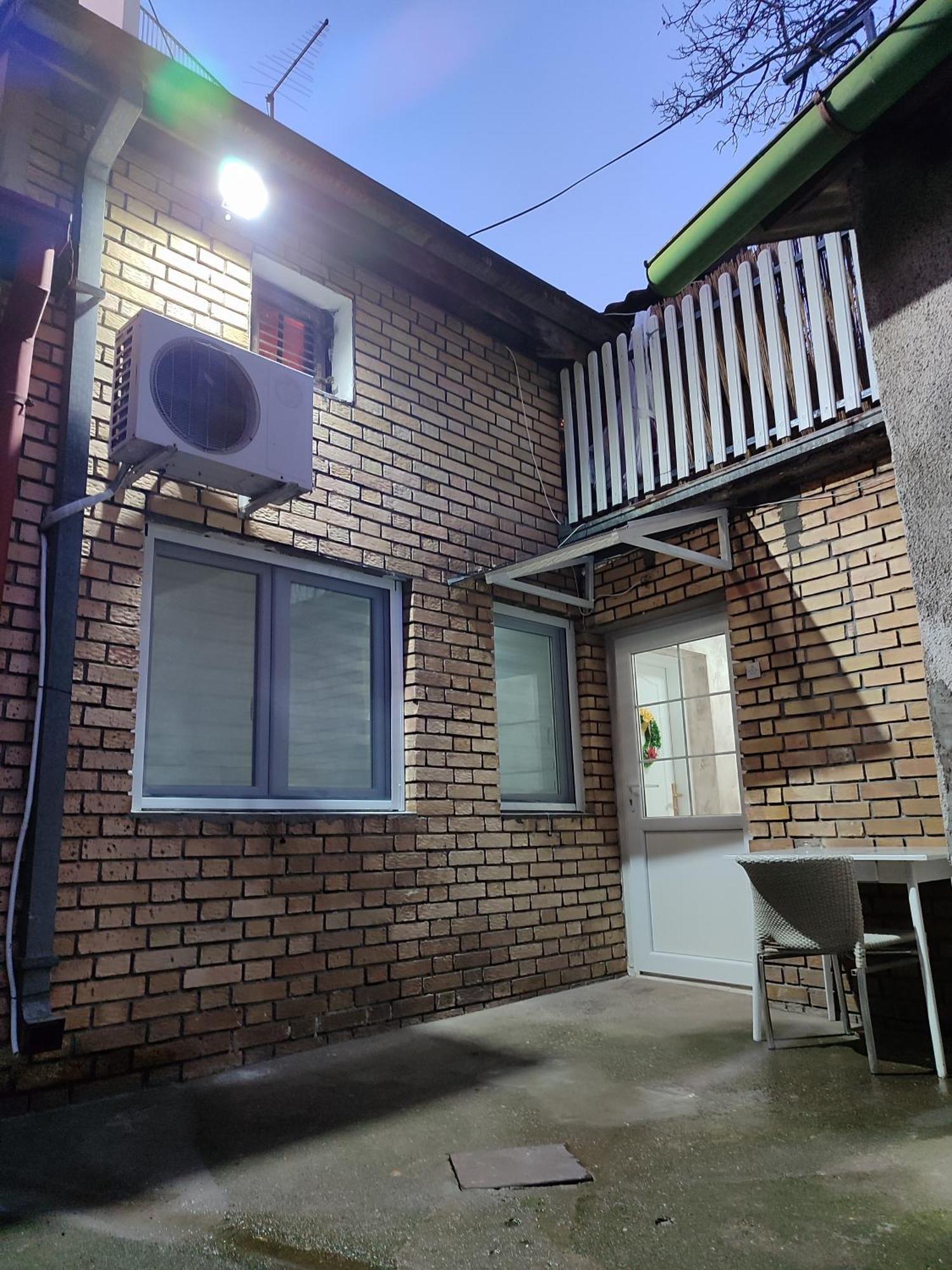 Studio Apartman Free Parking Rubikon Белград Екстериор снимка